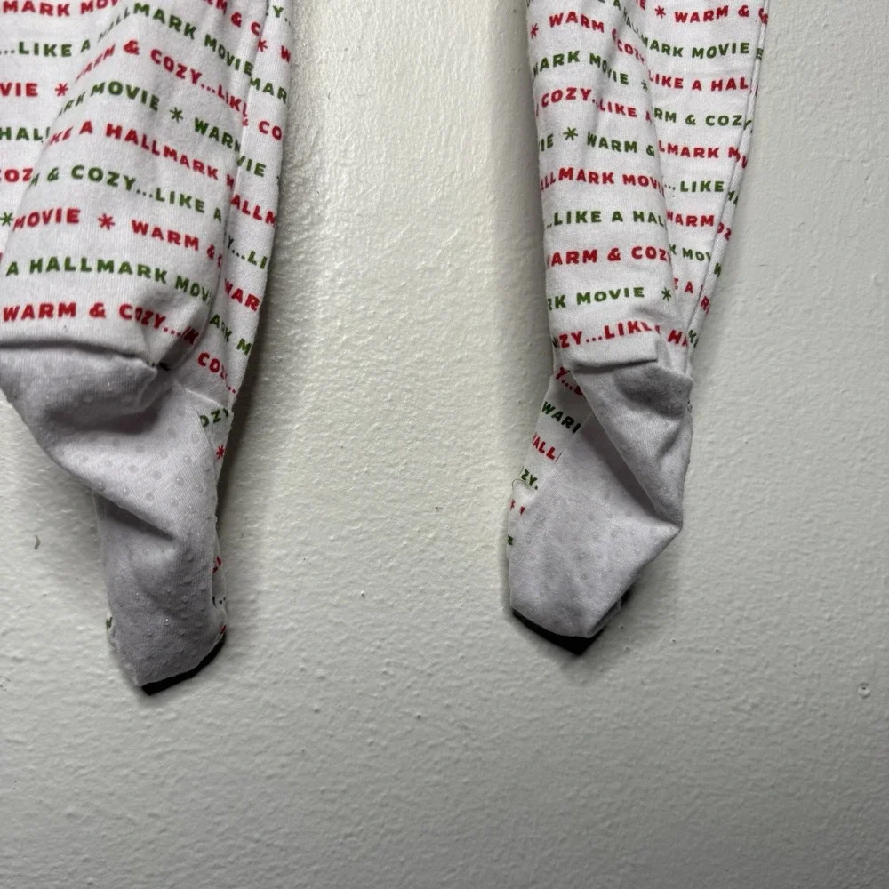 New Hallmark Movie Channel Kids Footed Pajamas Size 3T Footie‎ Christmas